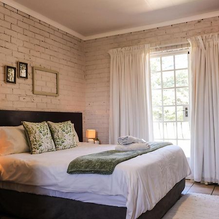 Clarens Eddies Guest house Buitenkant foto