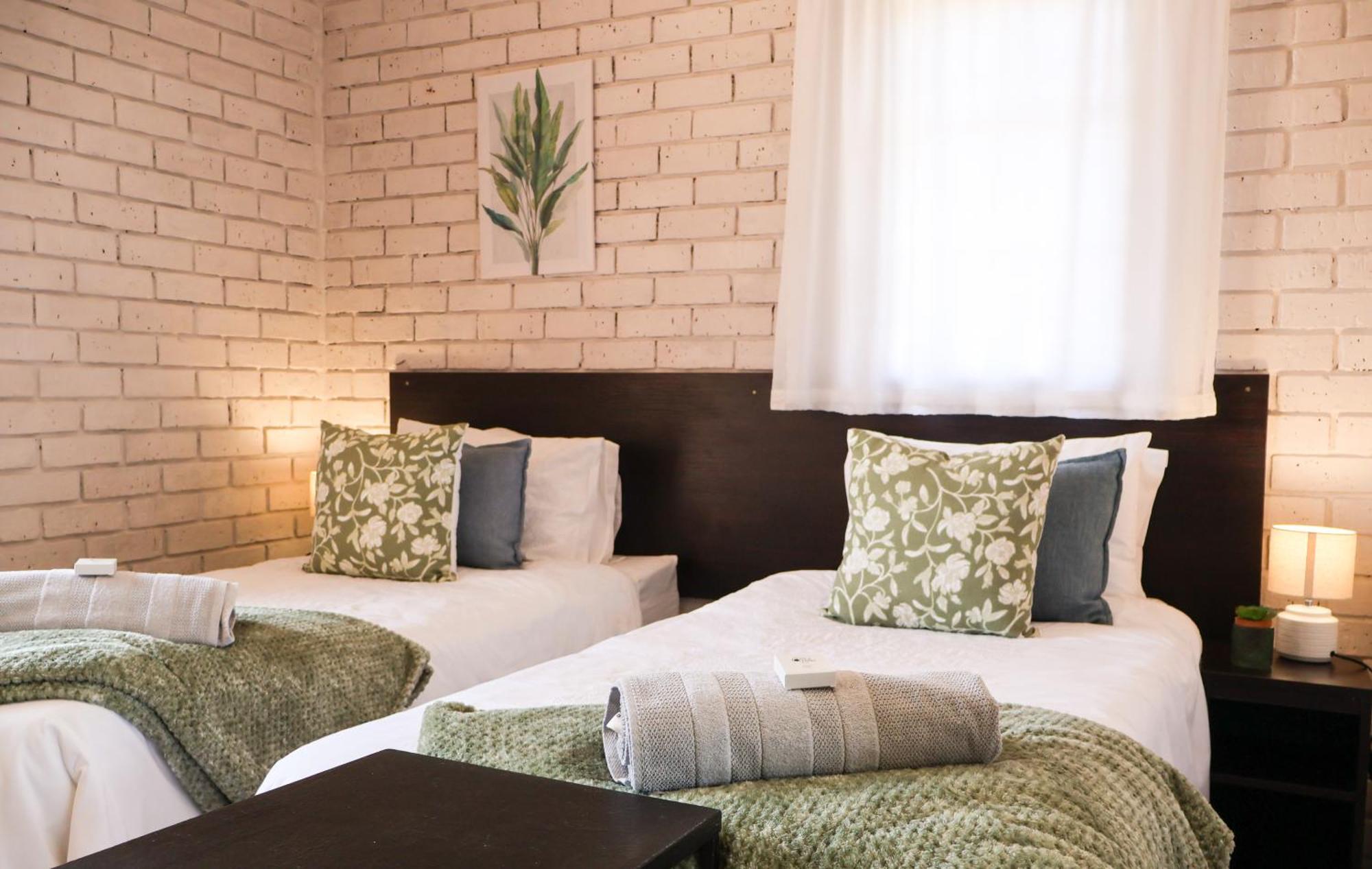 Clarens Eddies Guest house Buitenkant foto