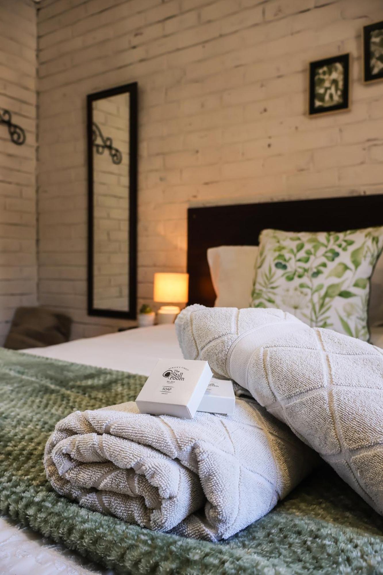 Clarens Eddies Guest house Buitenkant foto
