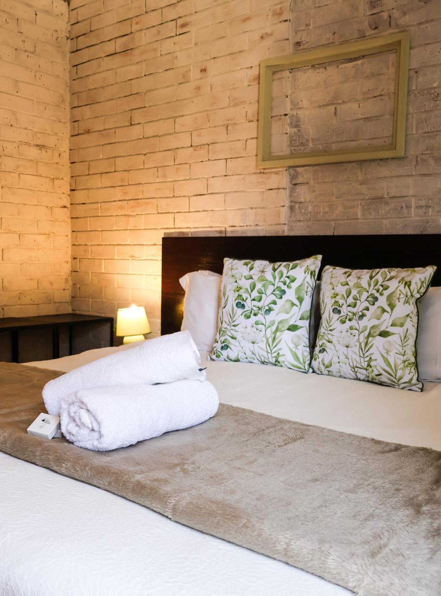 Clarens Eddies Guest house Buitenkant foto