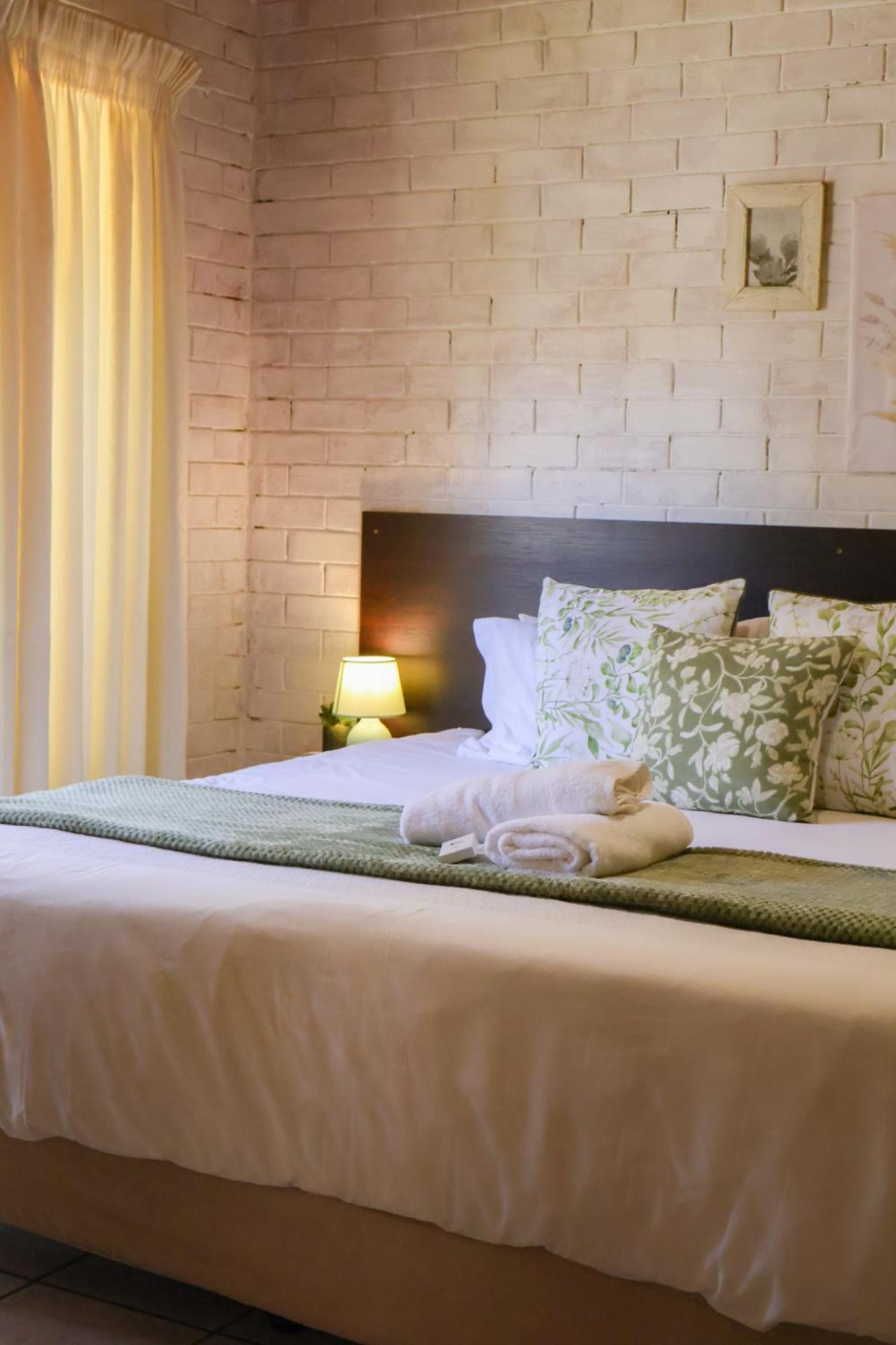 Clarens Eddies Guest house Buitenkant foto